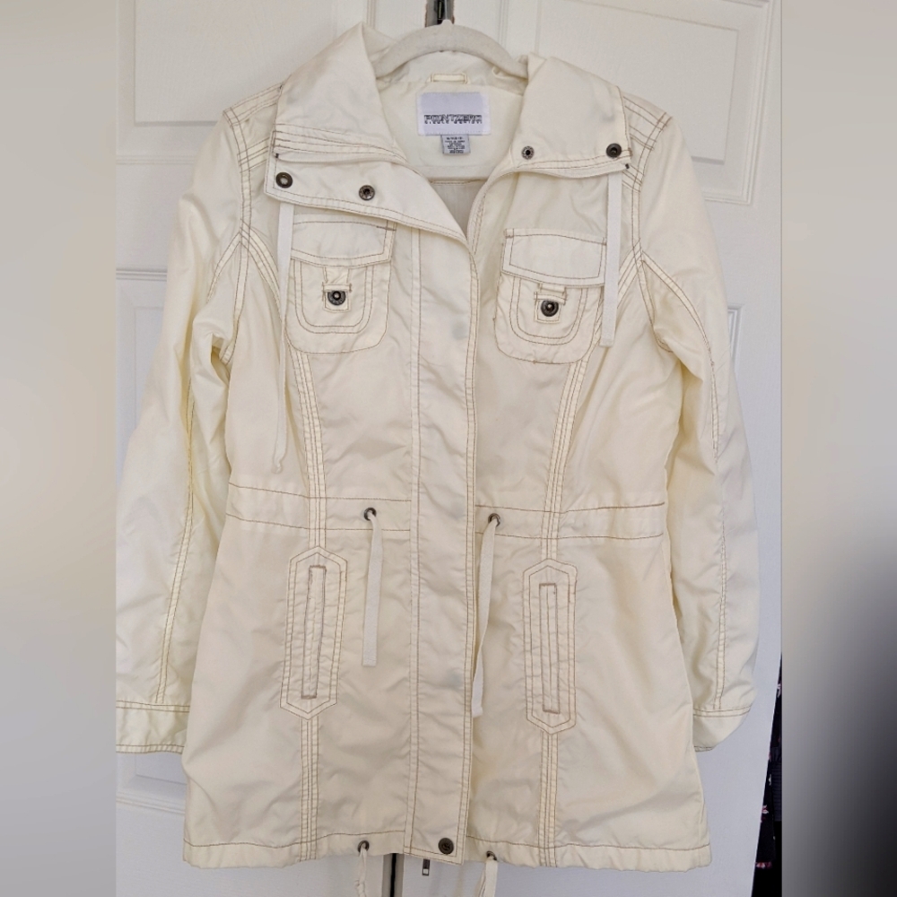 Women's Cream Rain Jacket